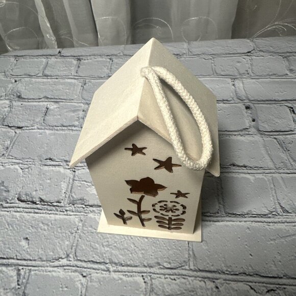Birdhouse Wooden Craft Unfinished Wood Birdhouse Craft NEW Kids Crafts - Picture 7 of 9